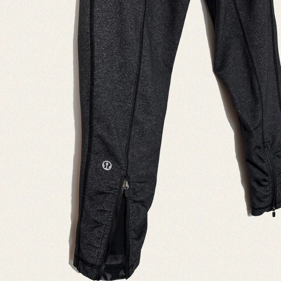 Lululemon  Cardio Kick Crop - Women’s 4 - Picture 10 of 10